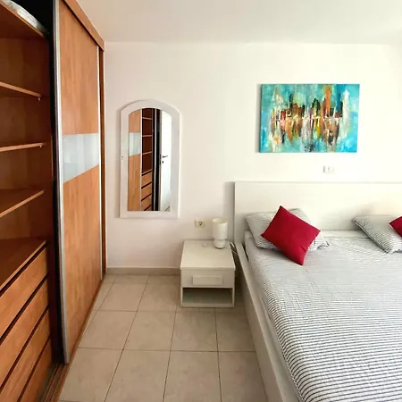 Piran, Charming Facing Sea !